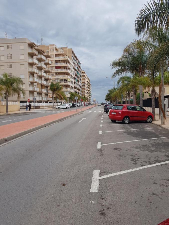 Sunny Beach Retreat Santa Pola Ngoại thất bức ảnh