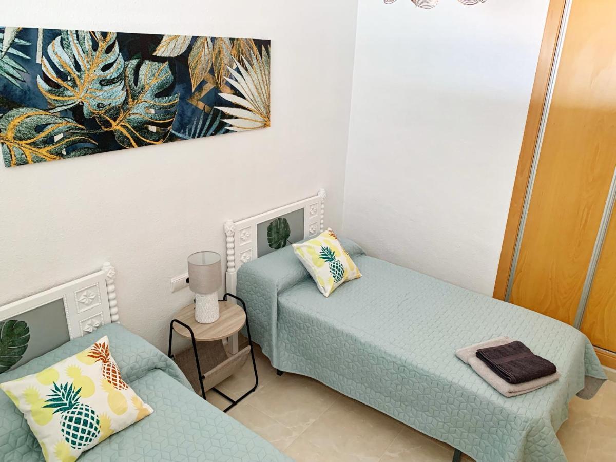 Sunny Beach Retreat Santa Pola Ngoại thất bức ảnh